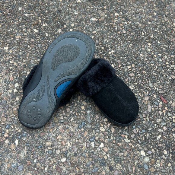 Tempur Pedic Black Suede Kensley Scuff Slippers Faux Fur Collar Size 7M - Picture 6 of 9